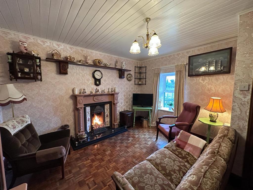 Memory Lane Farmhouse Carlingford Louth 外观 照片